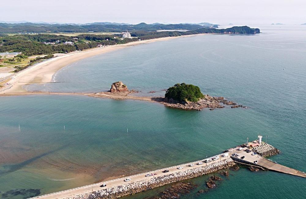 Cheongsachorong Pension Gapyeong Taean Bagian luar foto